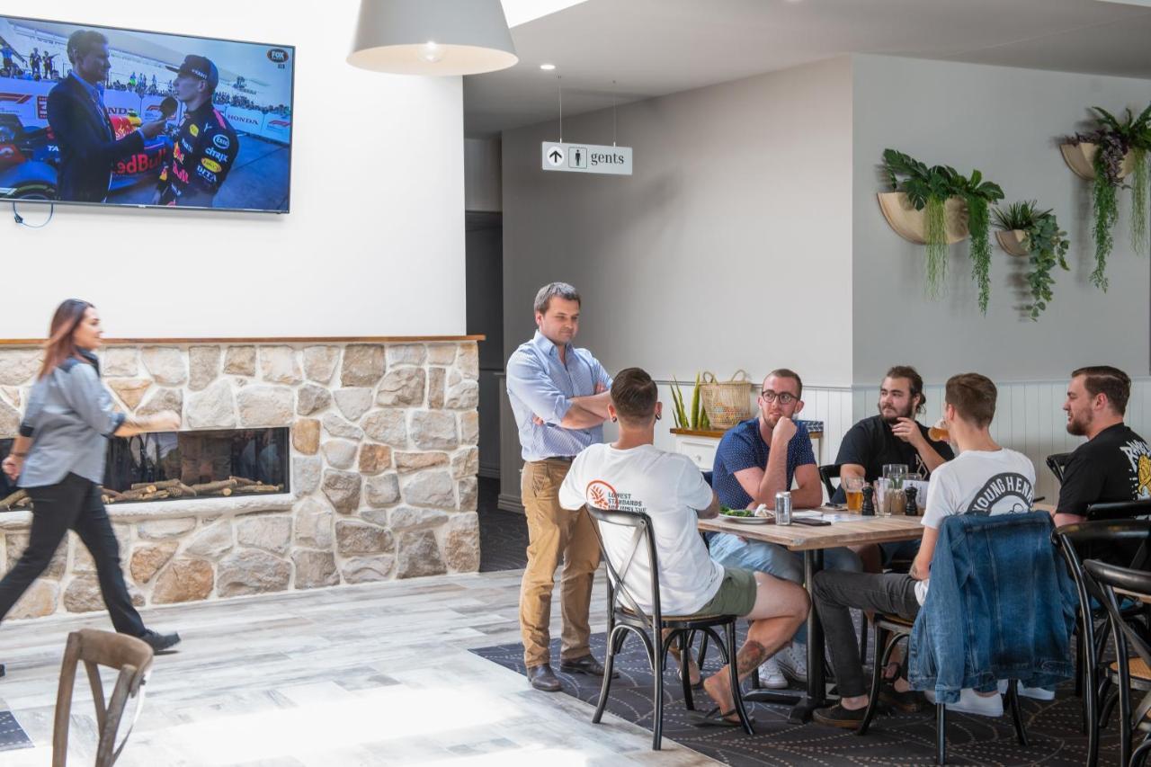 أورنج The Ophir Hotel المظهر الخارجي الصورة